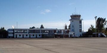 Aeropuerto de Viedma (Foto: Mira Argentina)\u002E