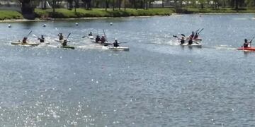 Abren las escuelas de canotaje en tres ciudades de Río Negro