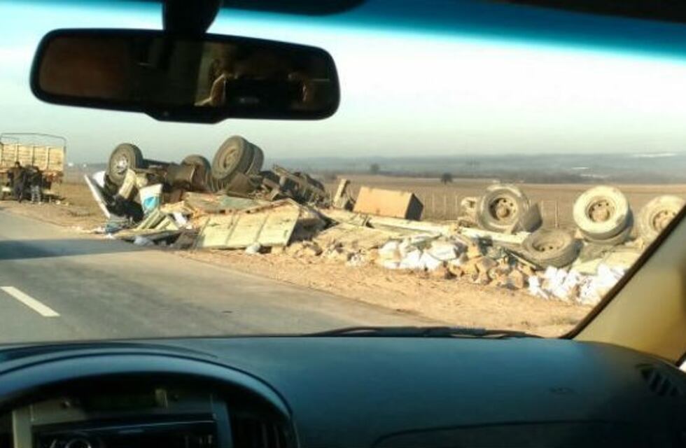 Vuelco fatal de un camión en San Agustín