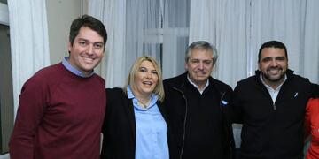 Alberto Fernandez junto a la Gobernadora Bertone