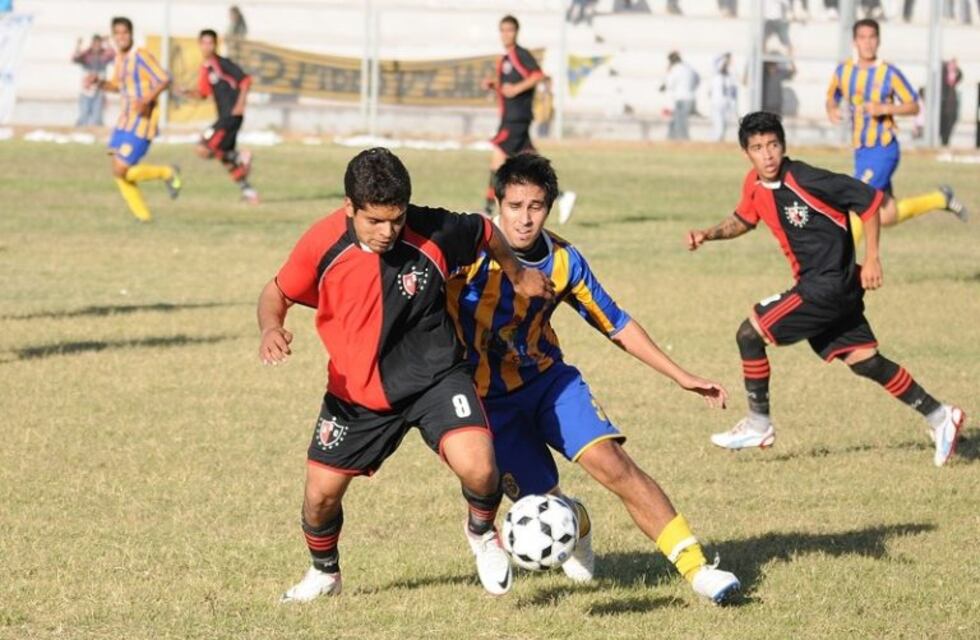 Fútbol: los partidos de la séptima fecha se jugarían el domingo
