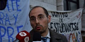 El abogado de la Asamblea Permamente por los Derechos Humanos (APDH) regional Rosario fue notificado el 20 de febrero\u002E (Facebook)