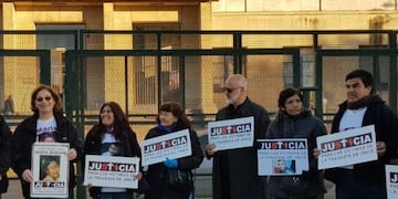 Familiares de las víctimas de Once en Comodoro Py\u002E (Web)