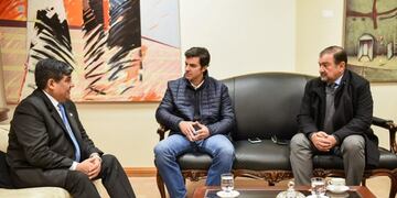 Vicegobernador Arcando junto a Gobernador Urtubey