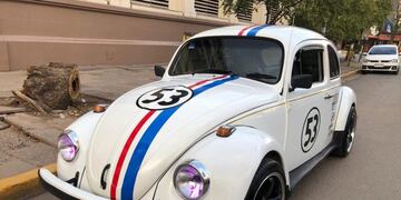 Con más de 40 autos clásicos, se largó una nueva edición de la \