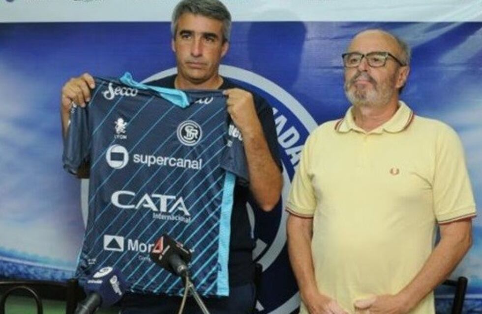 El técnico Gabriel Gómez seguirá en Independiente Rivadavia