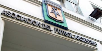 AFA: La deuda de los clubes de primera asciende a 350 millones de pesos