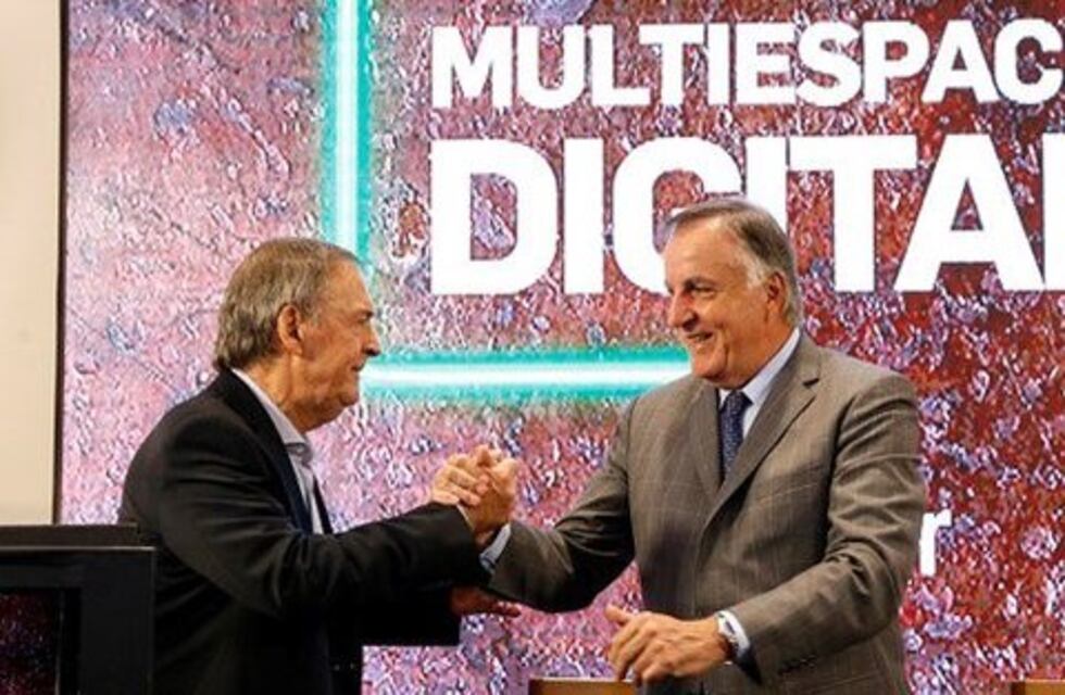 Se inauguró el Multiespacio Digital "Hoy Bancor"