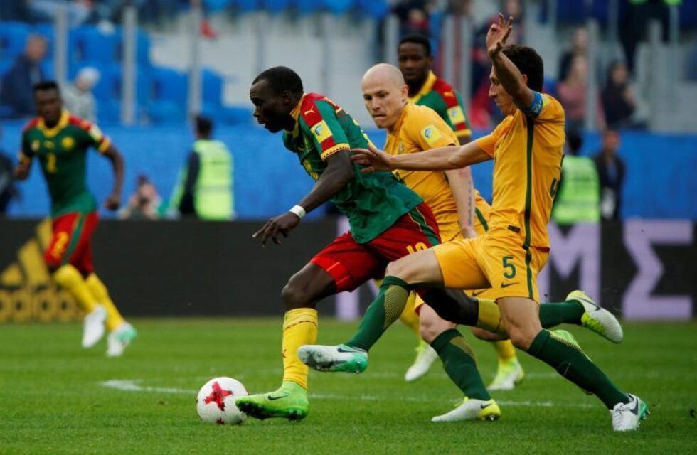Australia y Camerún igualaron 1-1 y quedaron comprometidos en la Copa Confederaciones