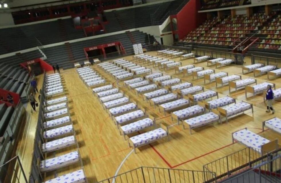 El Cantoni, el templo deportivo que se convirtió en un hospital de campaña