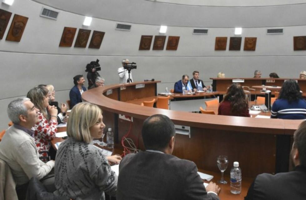 Vuelven las sesiones en la Legislatura luego de los incidentes en el edificio