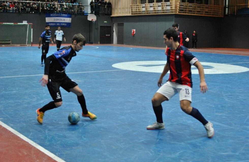 Comienza una nueva temporada del torneo de primera FEUFUTSAL