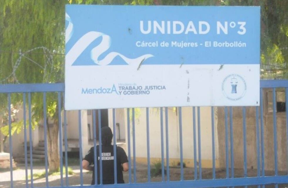 Una presa perdió su embarazo y se abrió una investigación