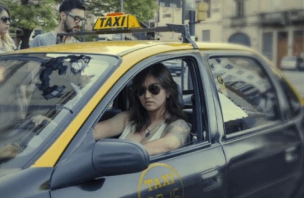 El municipio lanzó una app de taxis que deja afuera a los hombres