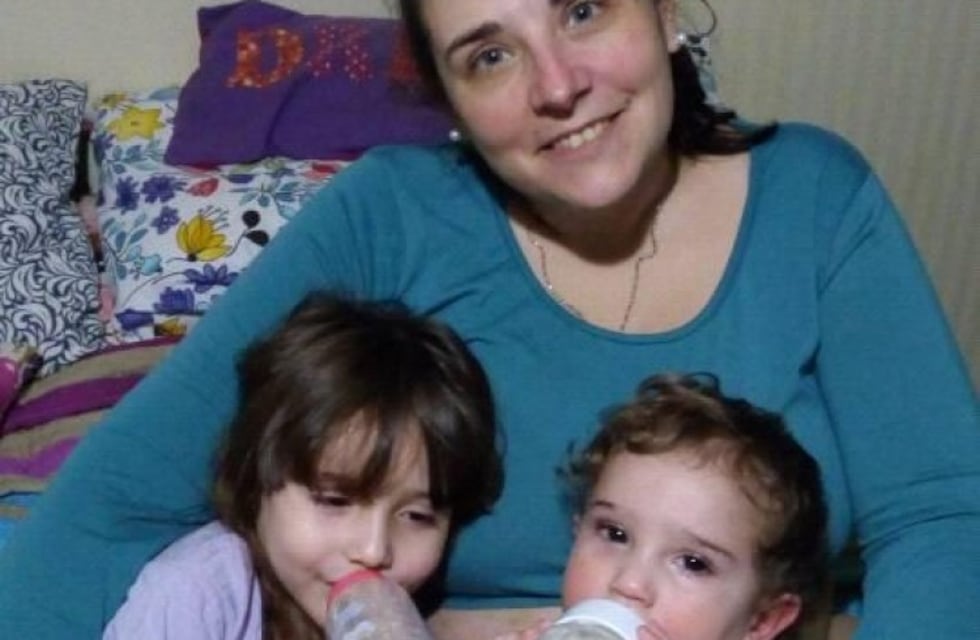 Tuvo un terrible accidente junto a su familia y ahora busca al "ángel" cordobés que los rescató