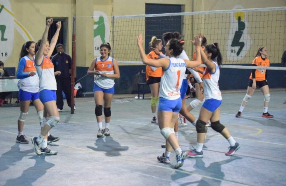 Triunfo de Fundarte sobre Monteros Vóley en el arranque del Anual