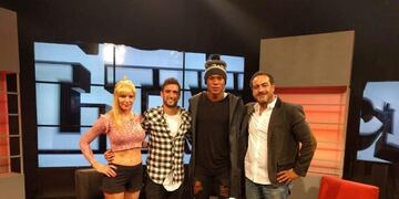 Emeka la rompe cantando cuarteto\u002E Y se quiere ganar un lugar en Talleres\u002E El Tin Du00edaz lo elogiu00f3\u002E