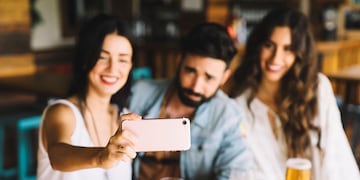 Un bar de La Plata propone \