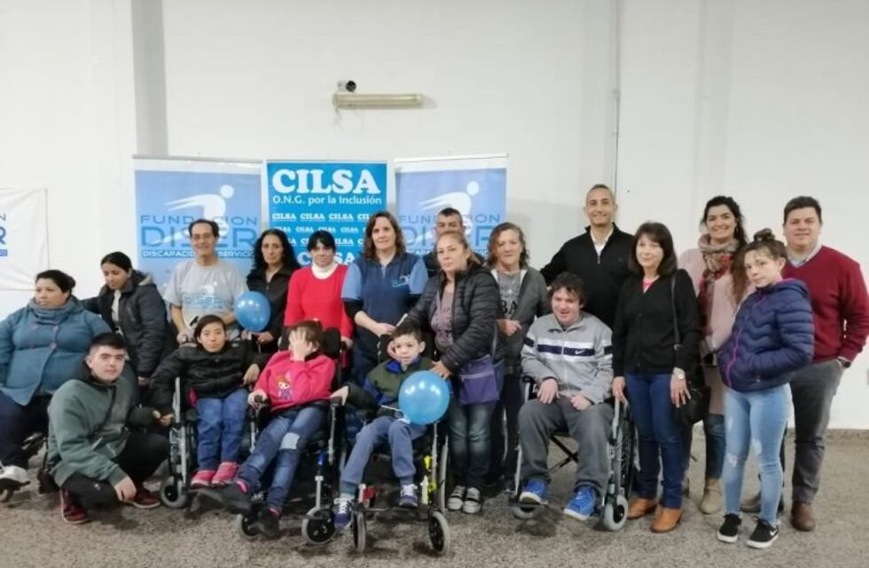 Punta Alta: entregaron 5 sillas de ruedas a personas con discapacidad