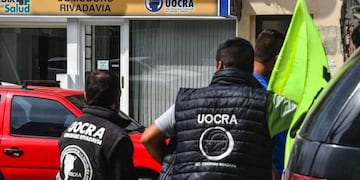 Comerciantes chinos amenazaron con armas a afiliados de la UOCRA