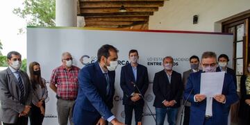 Tomó juramento el nuevo ministro de trabajo