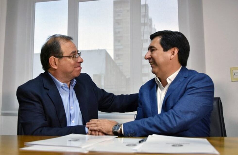 Histórico acuerdo entre los municipios capitalinos de Chaco y Corrientes