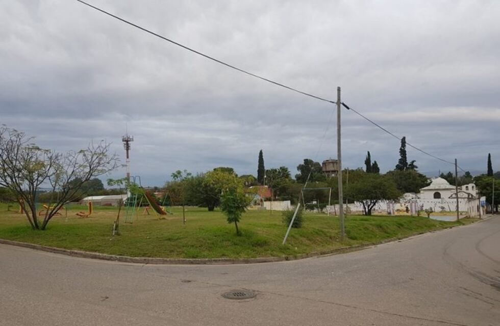 Barrio Müller: donde una vecina limpiaba todos los días un basural ahora construirán una escuela