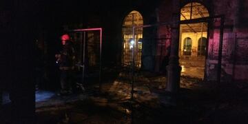 El fuego comenzó a propagarse alrededor de las 3\u002E30\u002E (@nanocipriani)