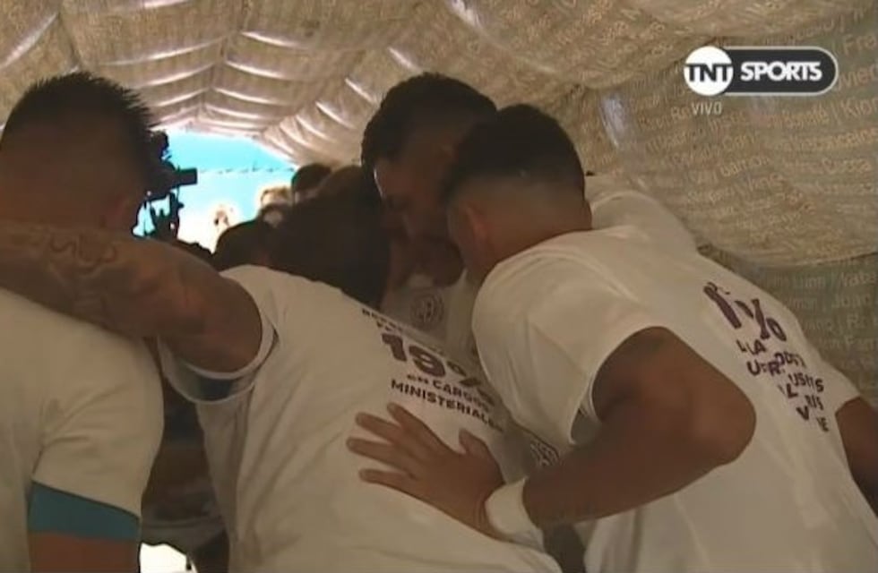 "Este partido es bisagra para nosotros", la emotiva arenga de los jugadores de la B