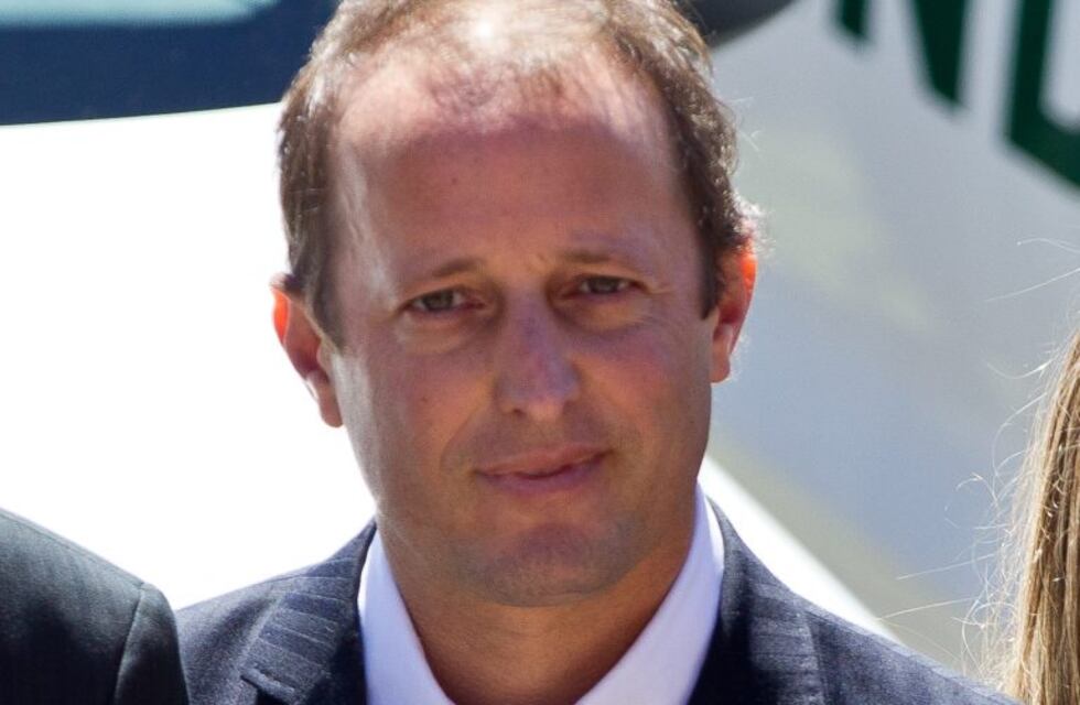 Insaurralde: "Tenemos que evitar una interna sangrienta que le haga el juego al gobierno"