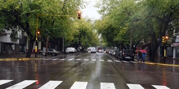 Defensa Ciovil anunció el ingreso de un frente frío y posibles tormentas para esta noche\u002E