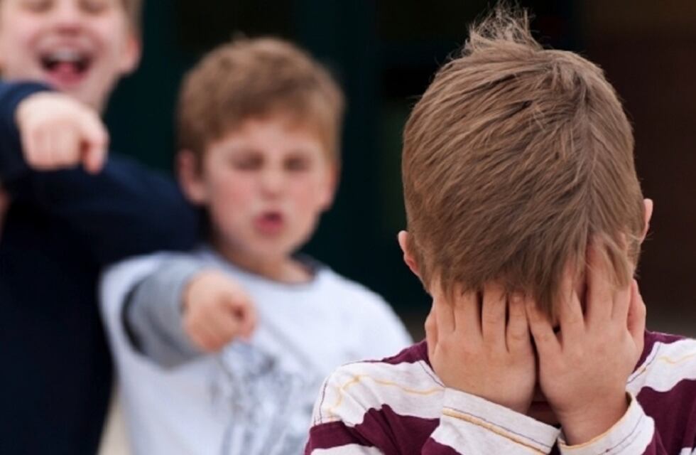 Córdoba: denuncia que la maestra le pegó a su hijo y aterrorizó a todos los alumnos