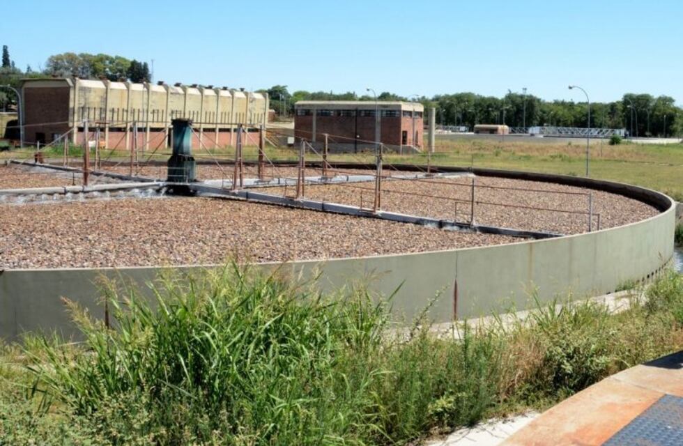 Bajo Grande: tres oferentes interesados en recuperar la planta de tratamiento cloacal