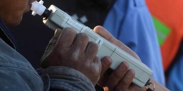 Multas y días de arresto para conductores alcoholizados.