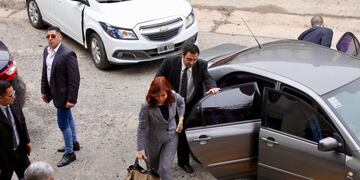Hotesur: piden enviar a juicio a Cristina Fernández por lavado de dinero\u002E
