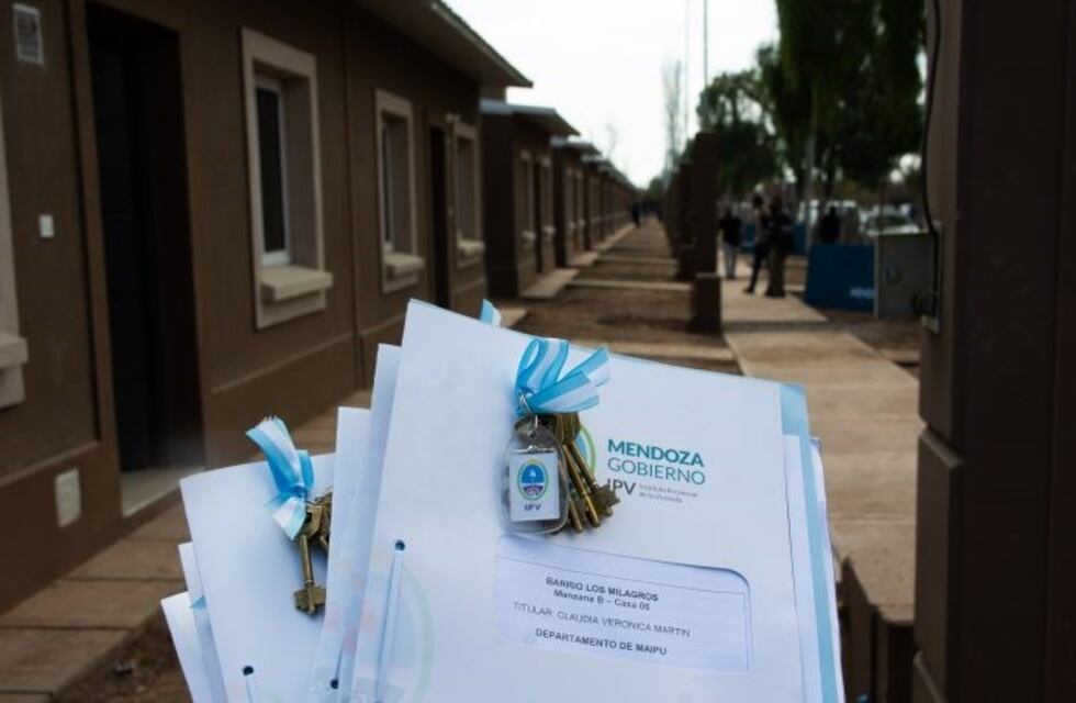 Presentaron proyectos por 227 viviendas en el concurso Mendoza Construye