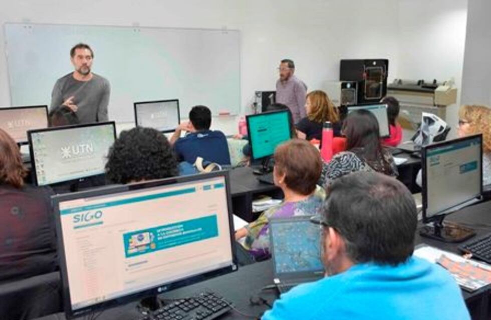 Revelan los montos que recibe Santa Cruz por la ley de financiamiento educativo