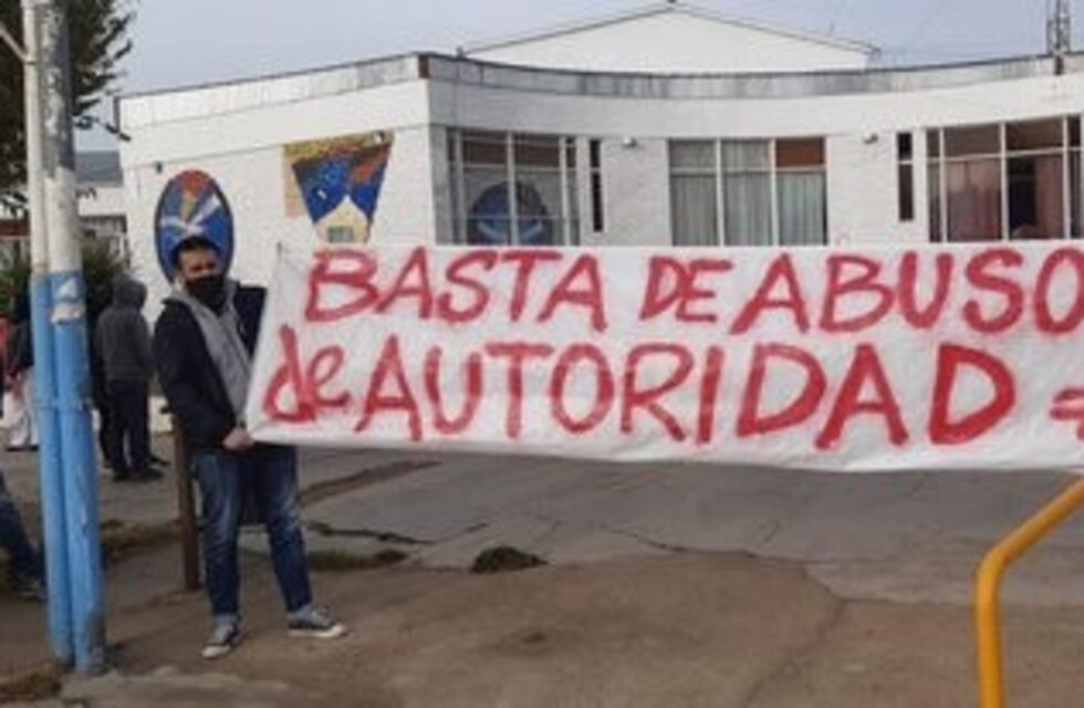 ATE marchó en San Julián y hay hartazgo con la violencia policial