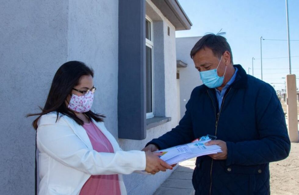 Suarez compartió en las redes su visita al Este mendocino