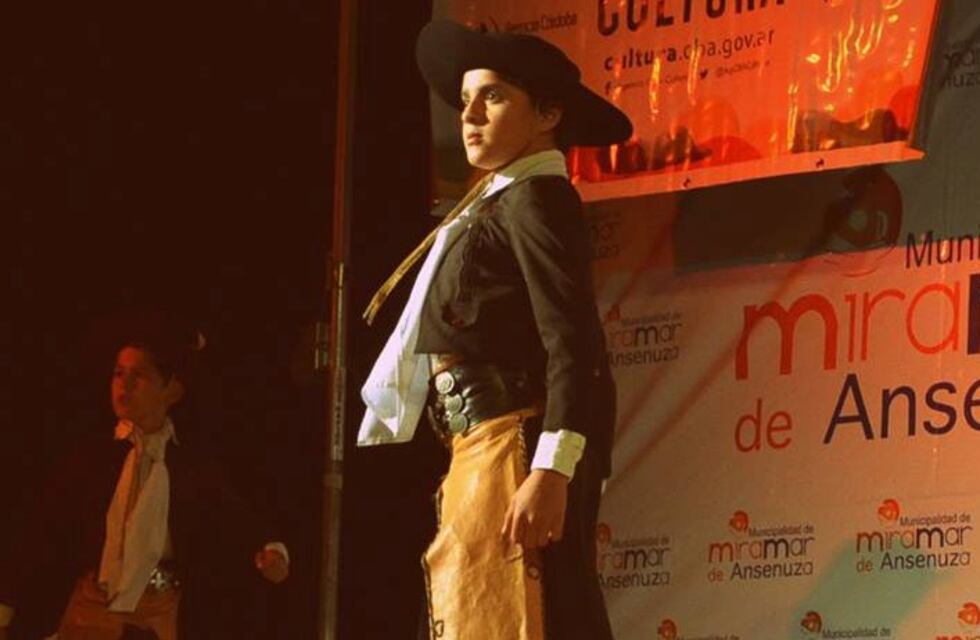 Carlos Paz llena de jóvenes artistas