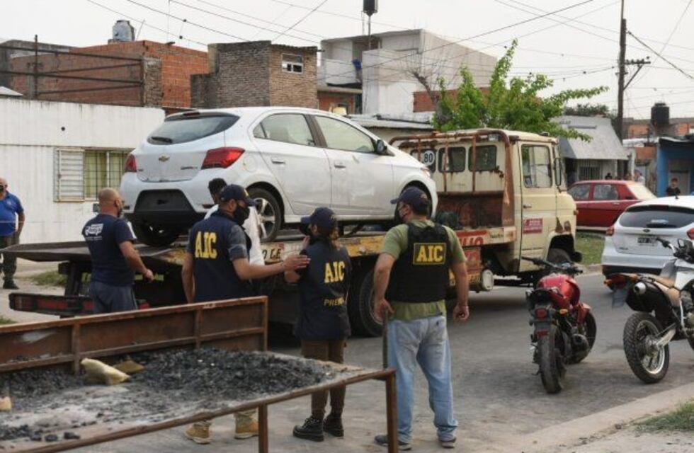 Imputaron y seguirá preso el dueño del galpón donde encontraron el auto de Cejas