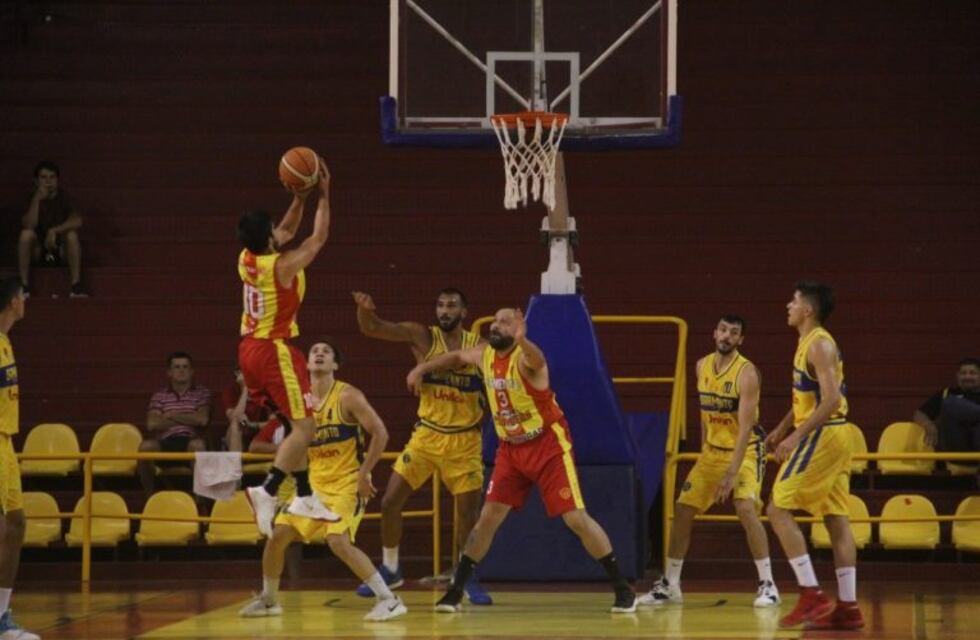 Basquet: ganó Sarmiento y se ubica entre los punteros
