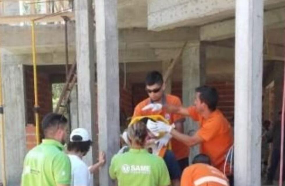 Obrero herido tras caer de 3 metros de altura