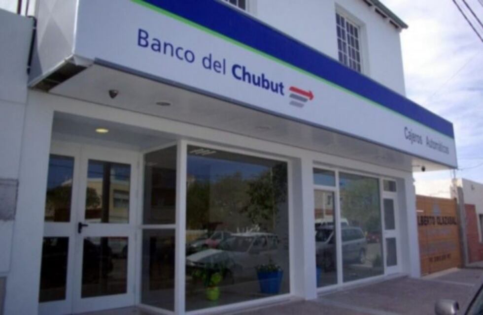 Suspenden atención en sucursal del Banco del Chubut de Sarmiento