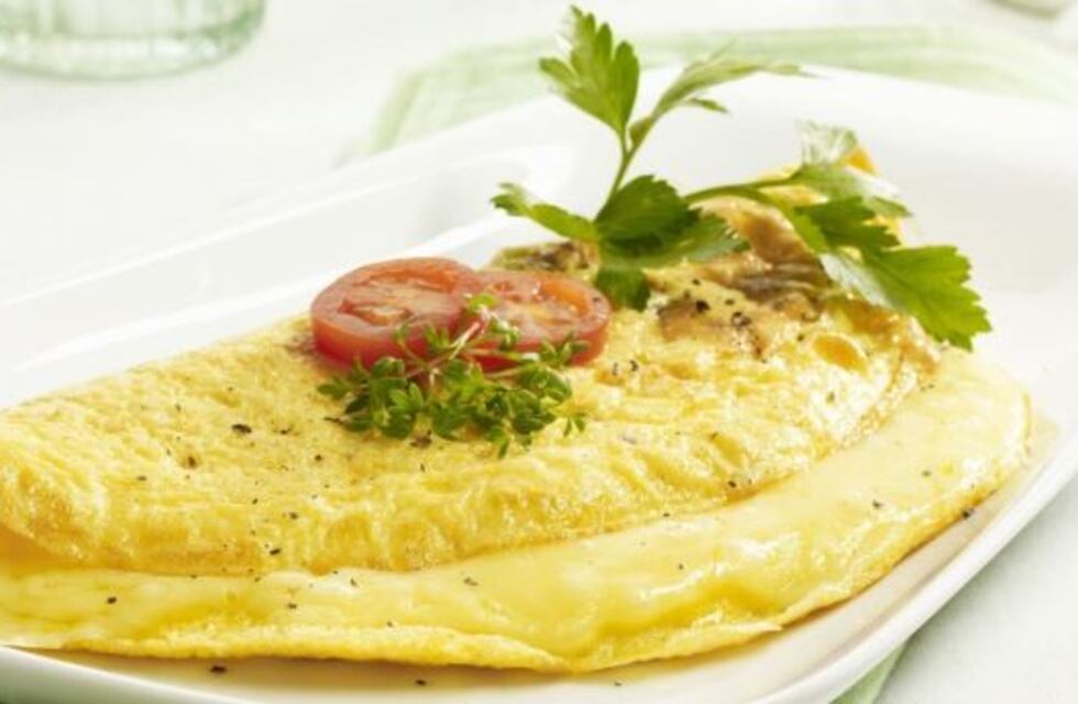 Cómo preparar un omellete de jamón y queso...¡en el microondas!