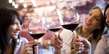 La mujeres y el vino