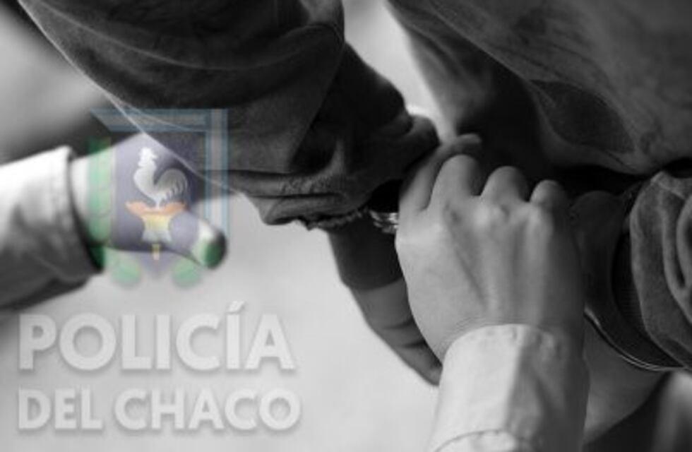 Acosó a una mujer que estaba en una parada de colectivos y terminó detenido