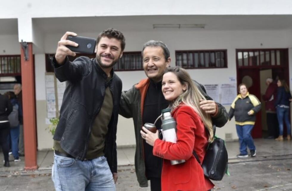 Con equipo de mate en mano, votaron los candidatos de Ciudad Futura