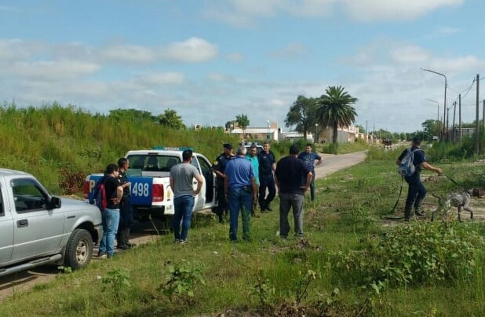 Está prófugo de la justicia por abusar de su hijastra y logró escapar de la persecución policial