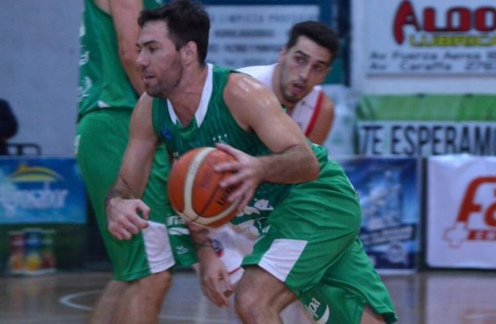 Barrio Parque ganó ante San Isidro y lleva la serie a un cuarto partido